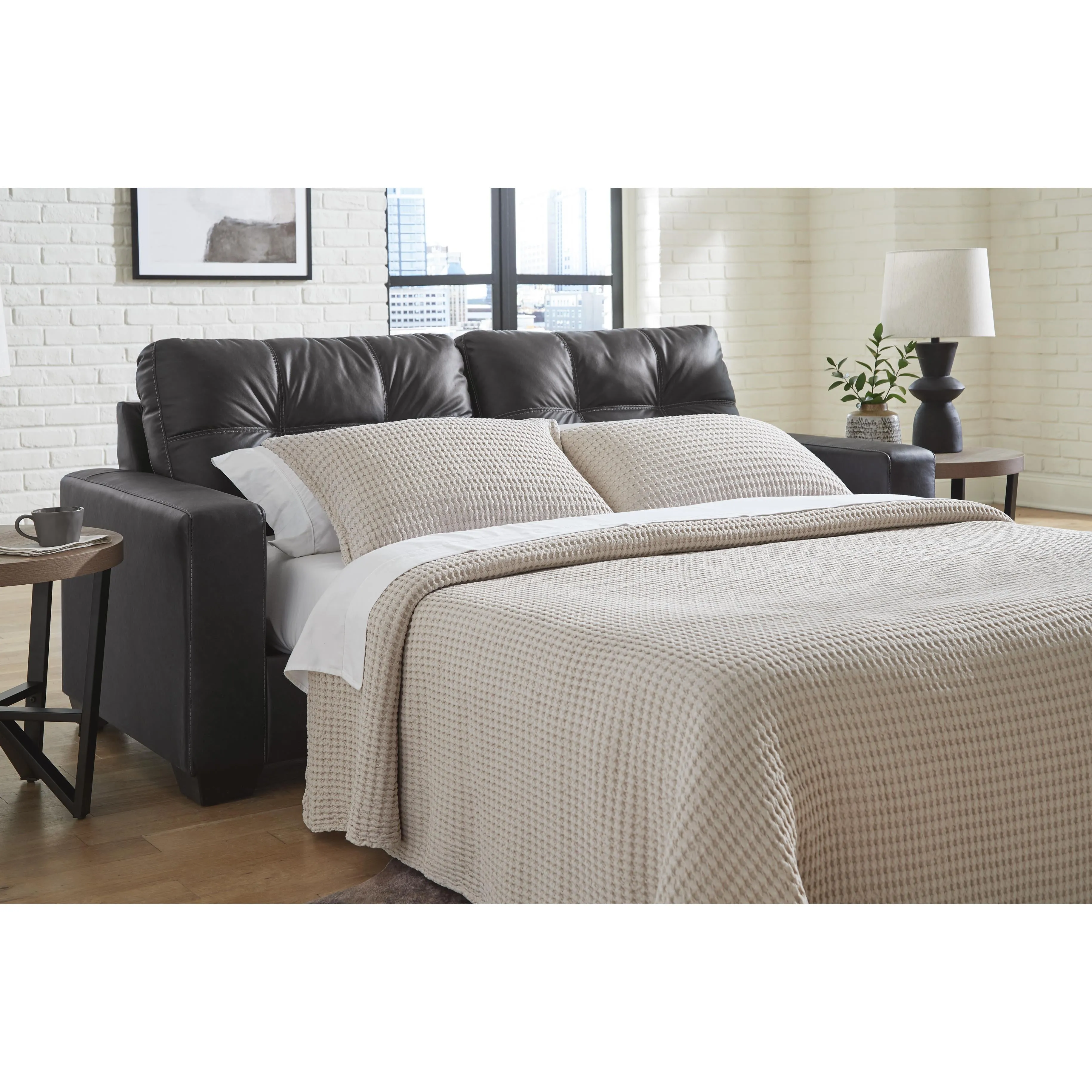 Benchcraft Barlin Mills Leather Look Queen Sofabed 1700439