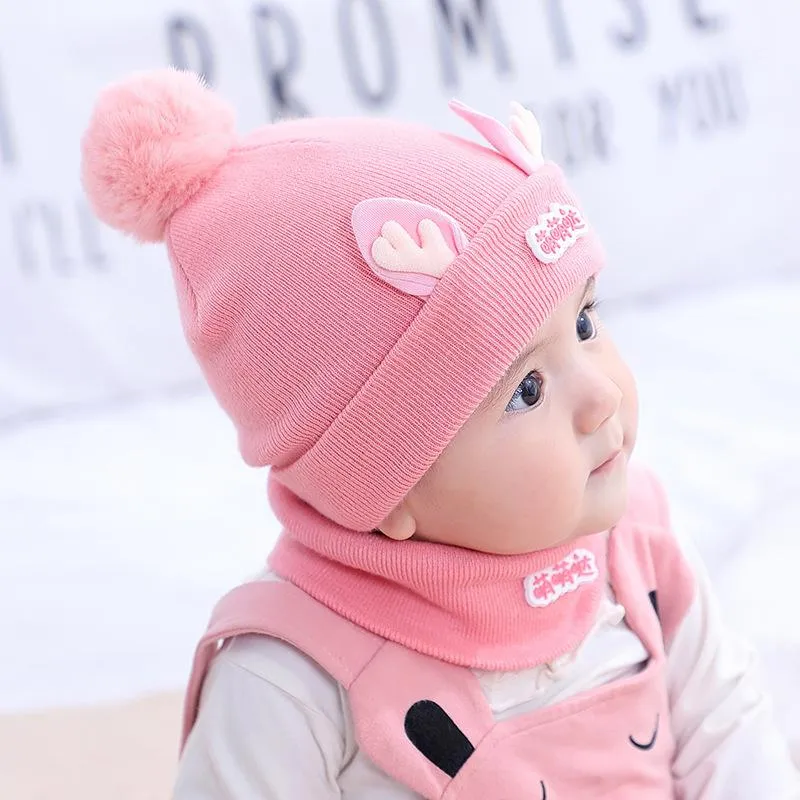 Boy and girl babies thick wool knitted hats in autumn and winter