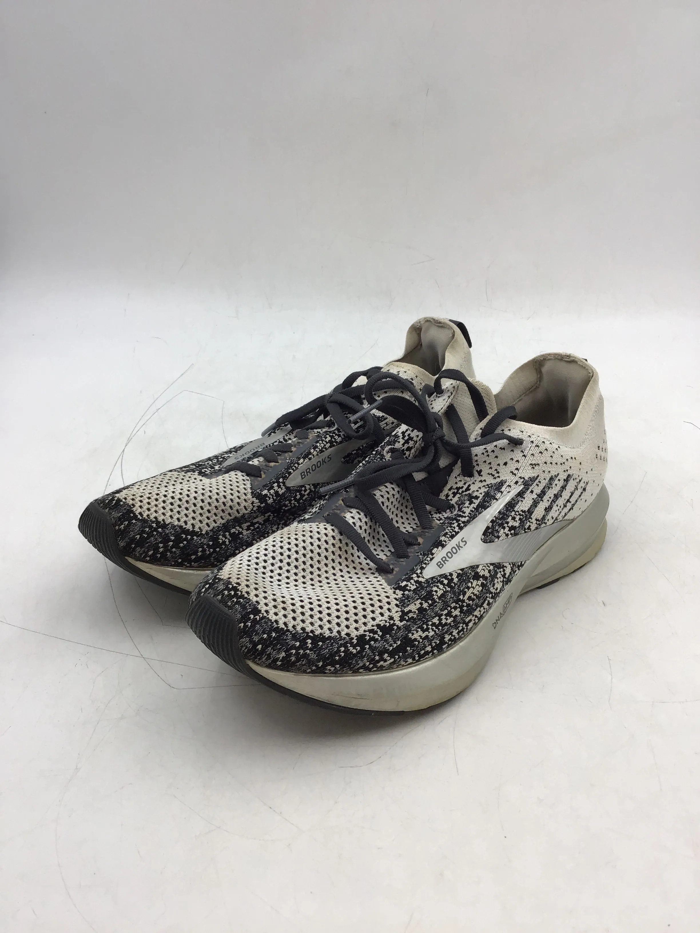 Brooks Women's Multicolor Athletic Shoes - Size 10