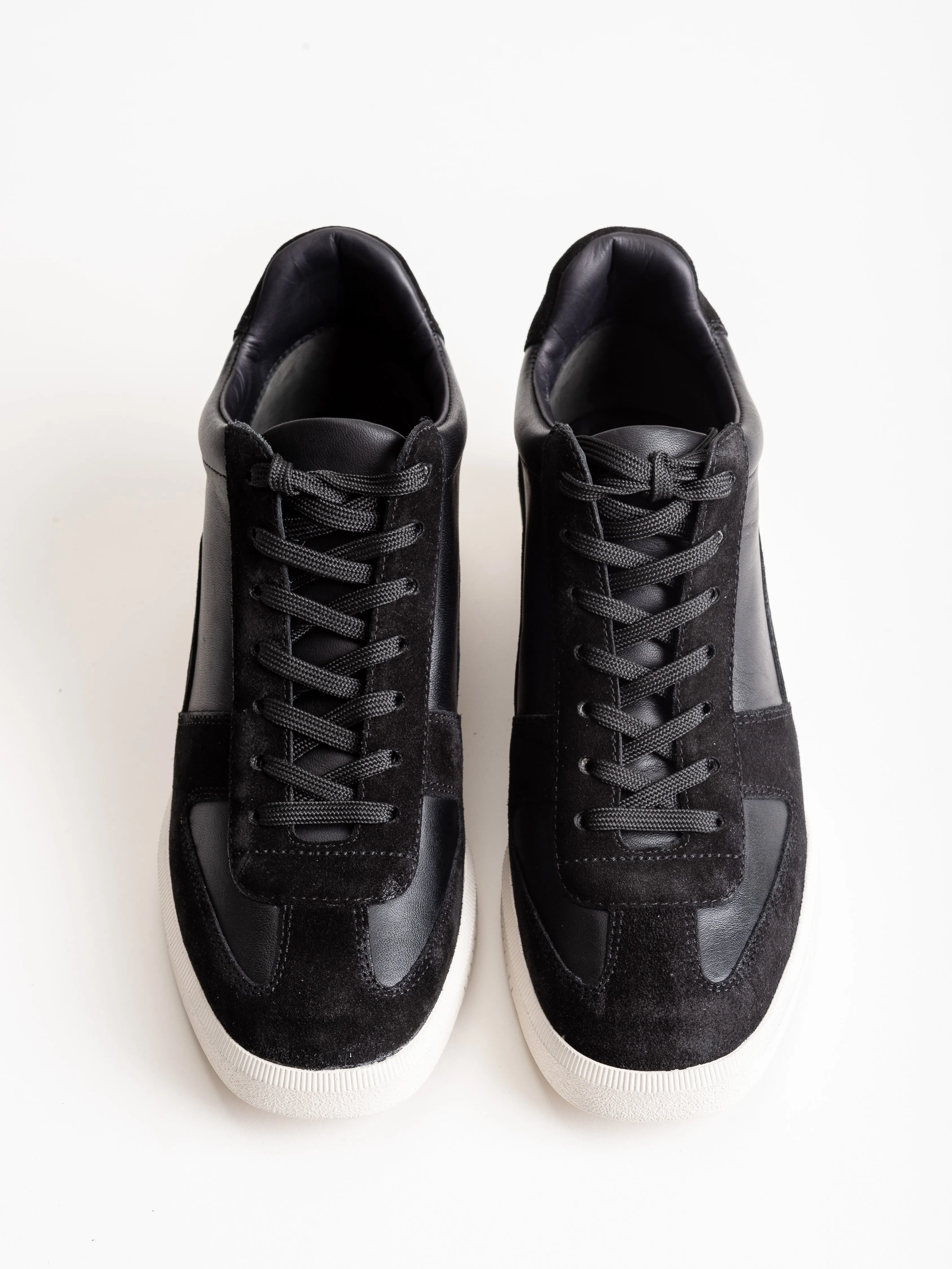ina sneaker - black suede