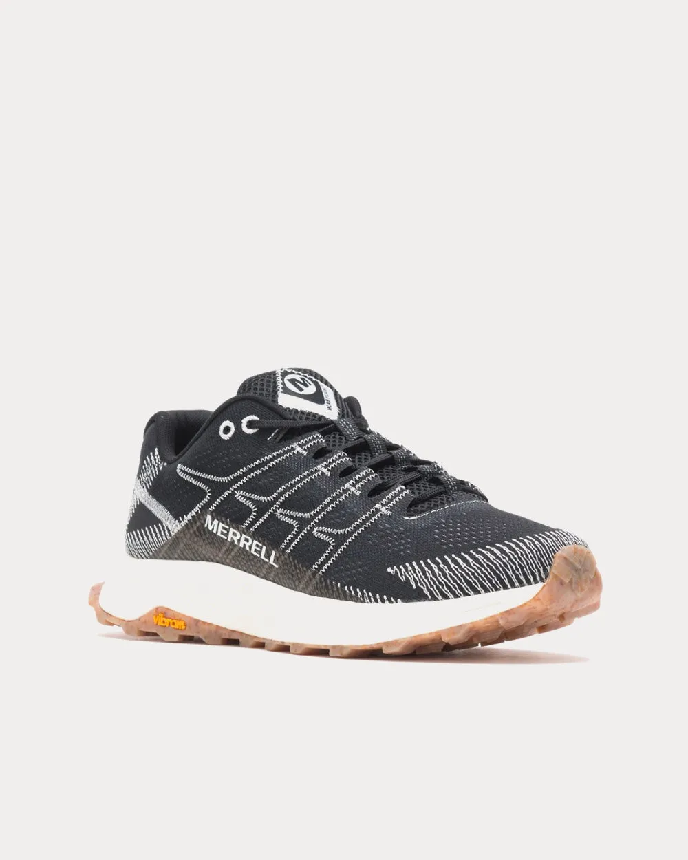 Moab Flight Black / White Running Shoes
