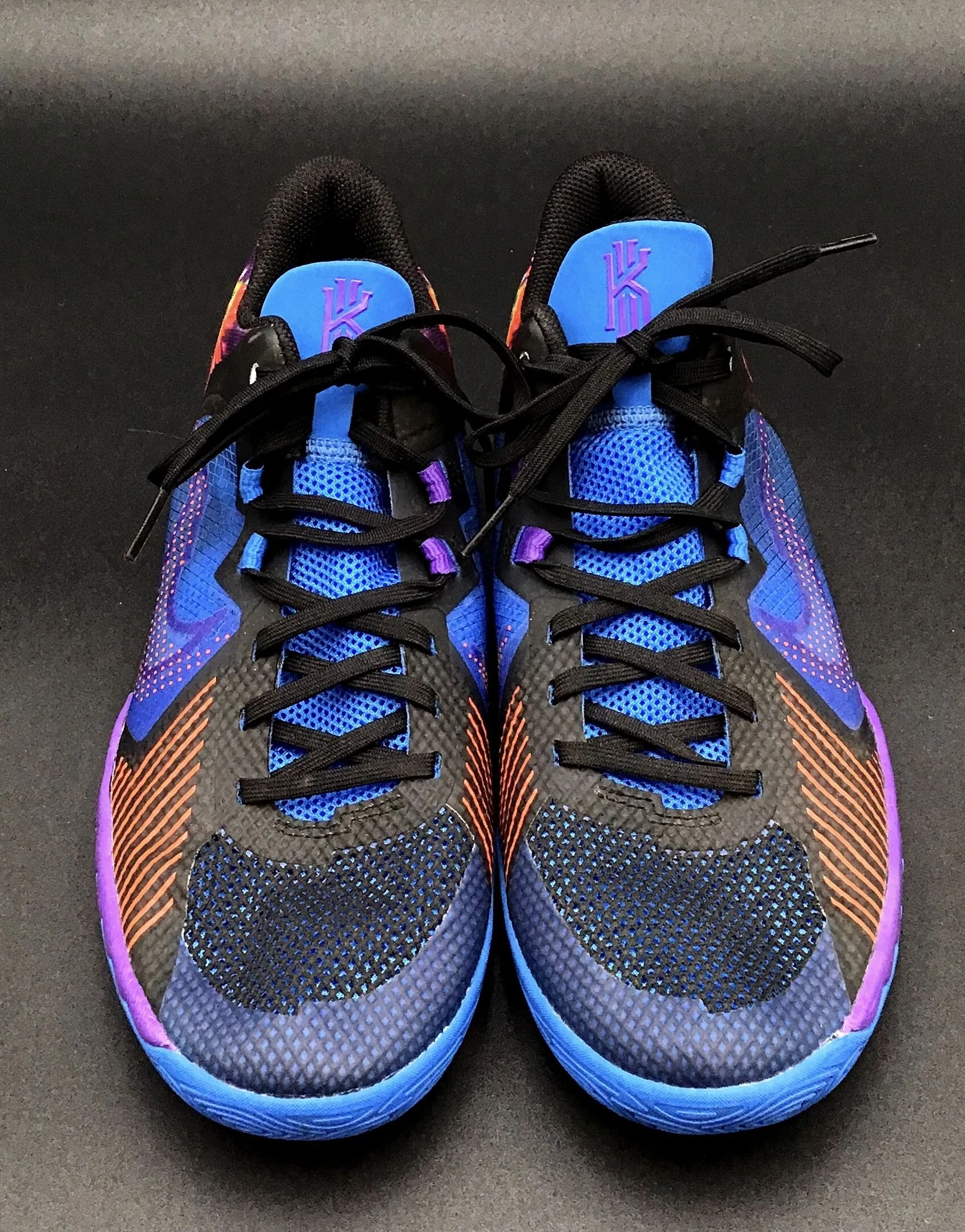 Nike Boys Kyrie 5 Multicolor Basketball Athletic Shoes - Size 7Y