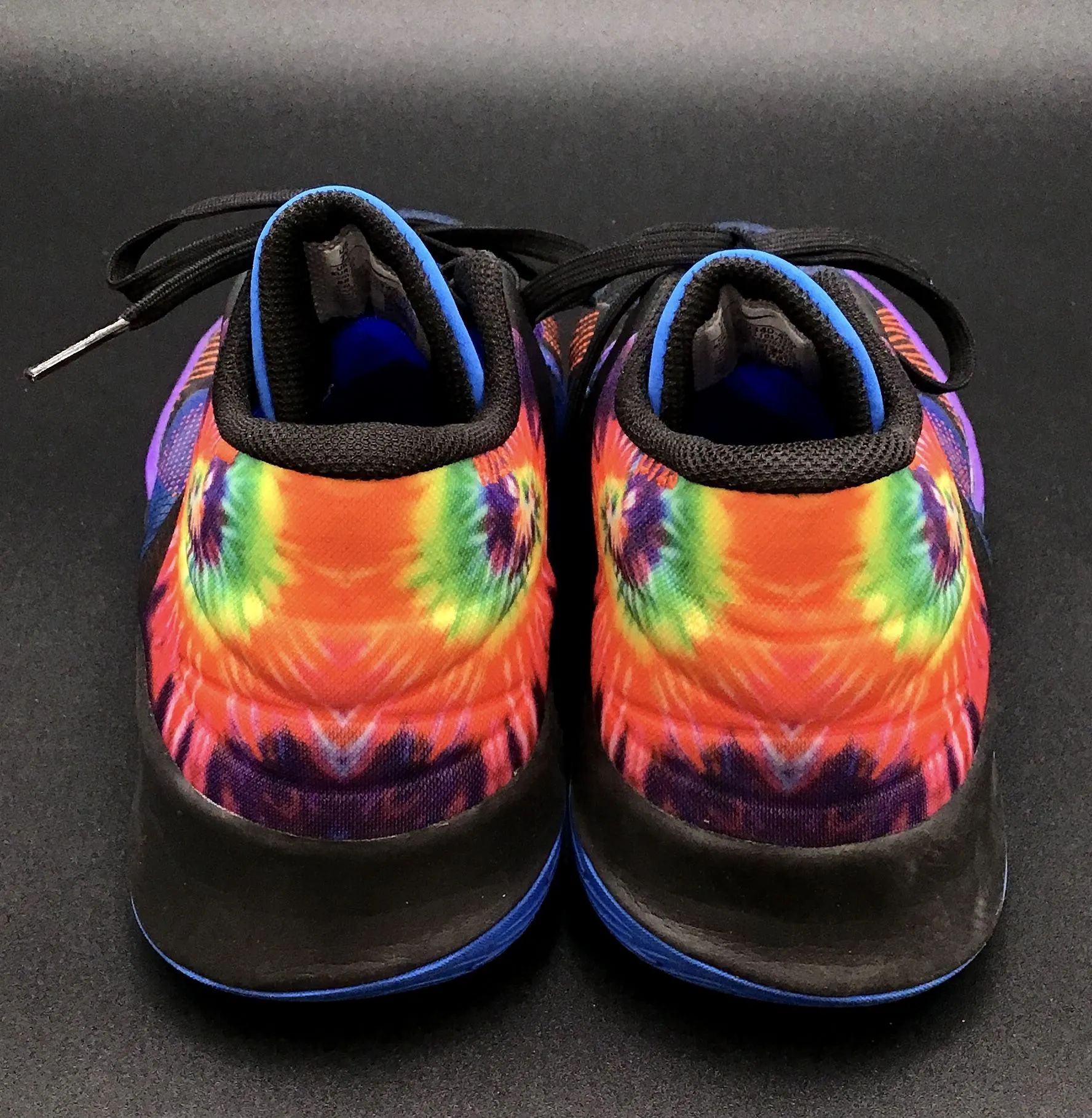 Nike Boys Kyrie 5 Multicolor Basketball Athletic Shoes - Size 7Y