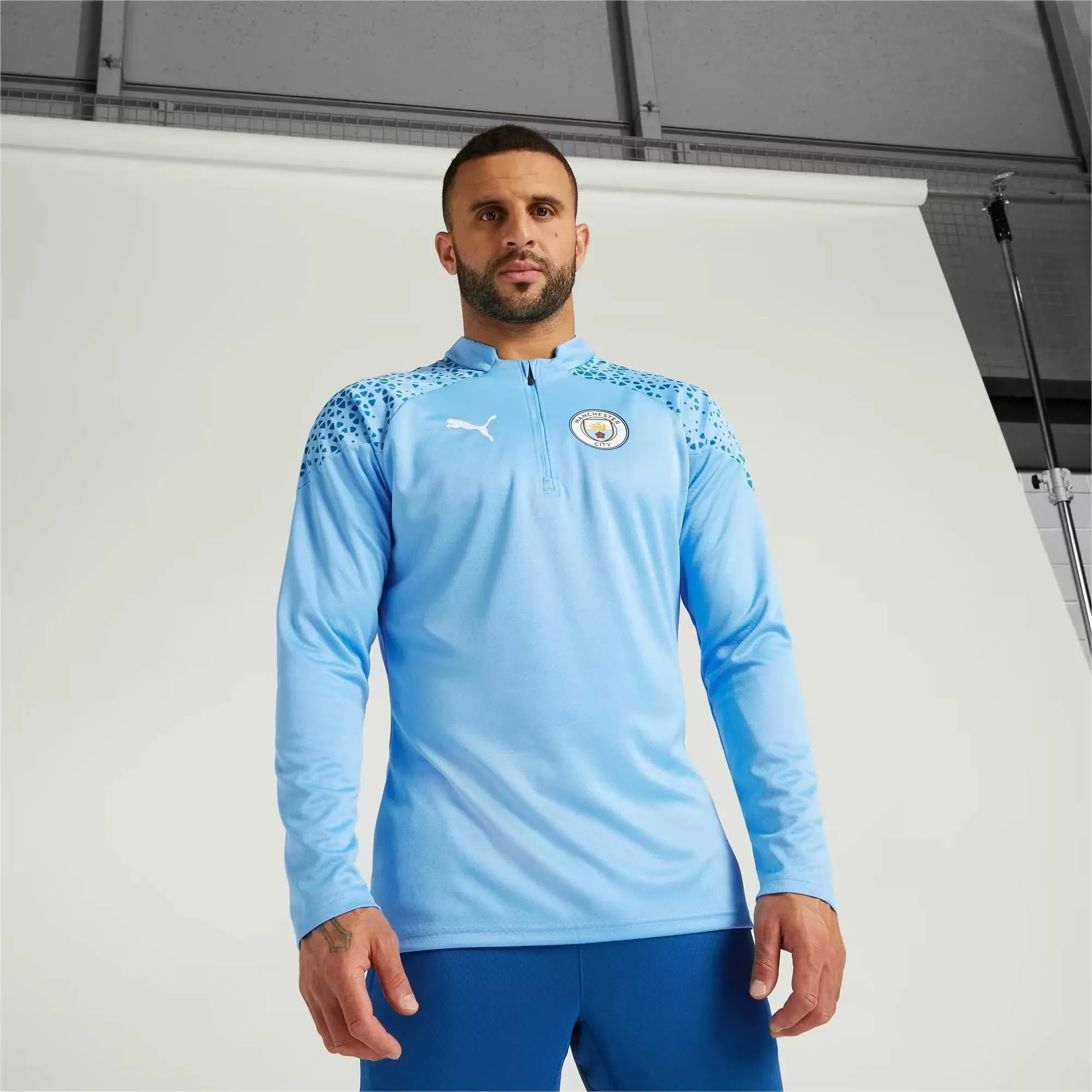 Puma 2023-24 Manchester City Men's Quarter Zip Training Top