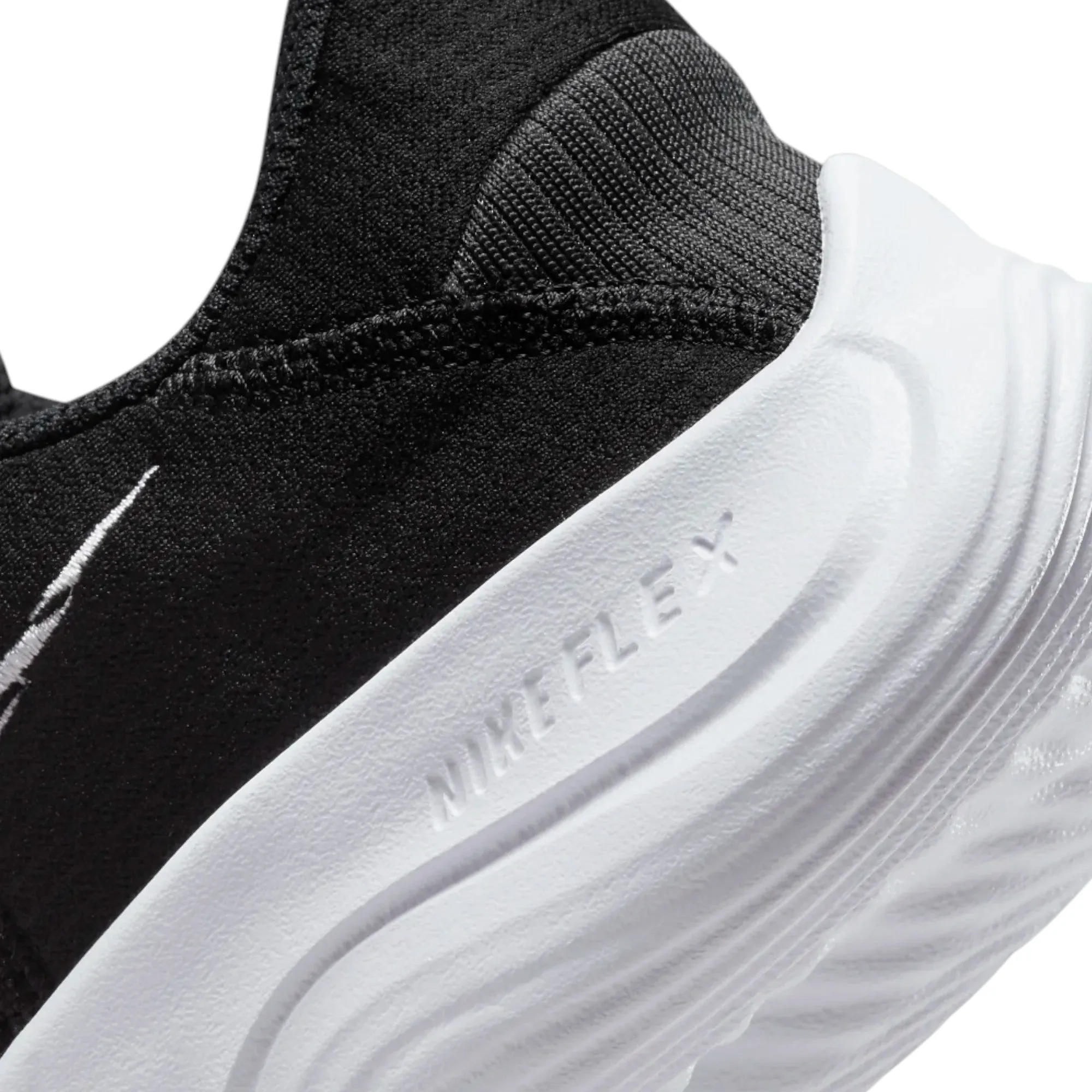 Womens Nike Flex Experience Run 11 Next Nature Black/ White Running Shoes